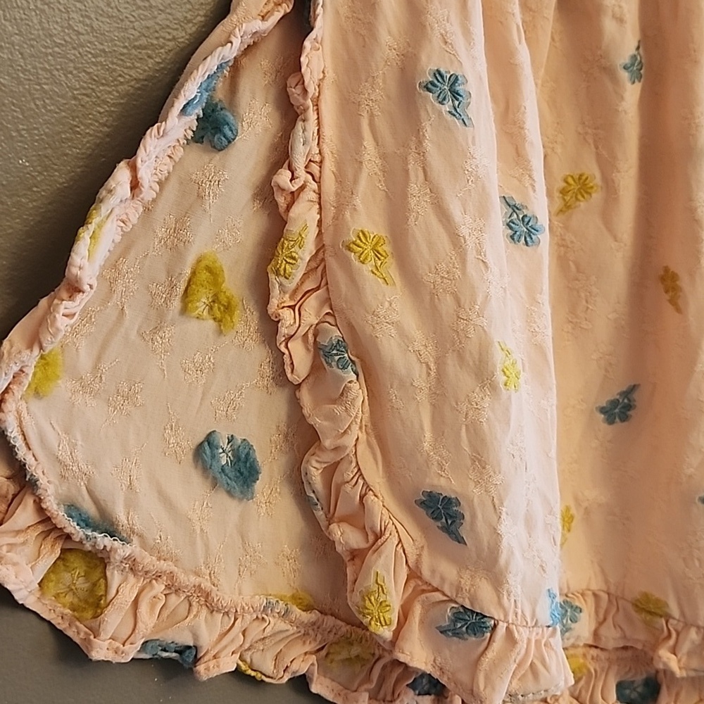 Anthropologie Peach Floral Shorts - Picture 5 of 14